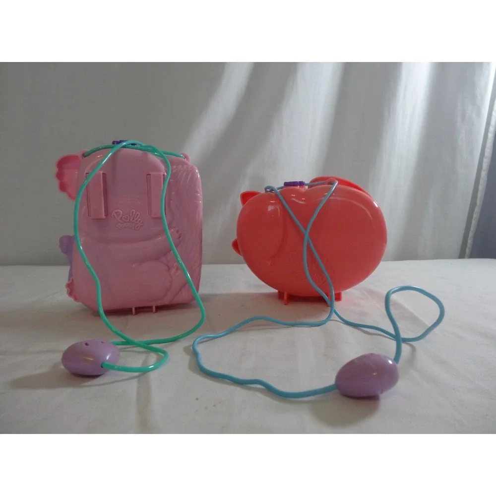 Polly Pocket Pet Vet Playset Starring Shani Cuddly Cat Purse Compact‎ + Starring